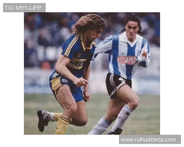 足球星空精选：纵览世界足坛巨星风采与经典时刻的精彩呈现