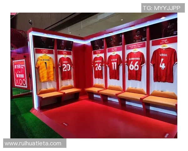 足球球星奢华生活揭秘 赛场外的豪车豪宅与奢侈品背后故事