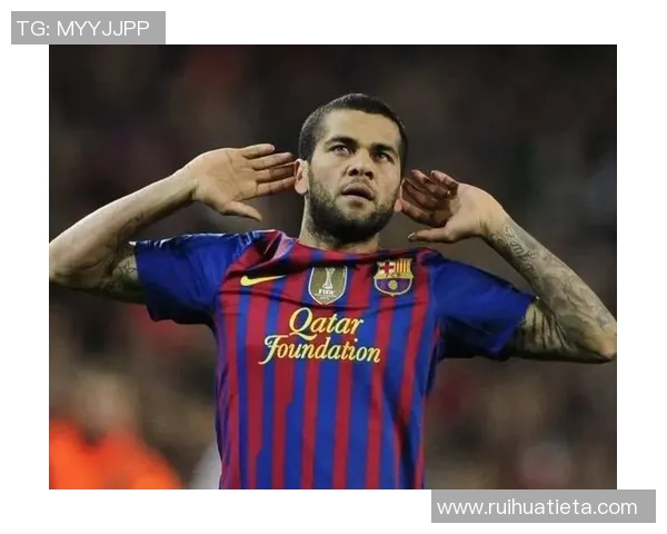 世界足球历史上第三伟大球员的崛起与传奇之路分析