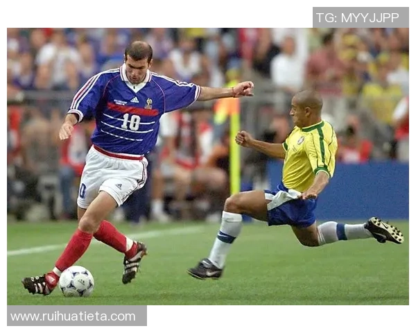 九十年代足球巅峰球星回顾：马拉多纳、贝克汉姆、罗纳尔多等传奇巨星的辉煌岁月